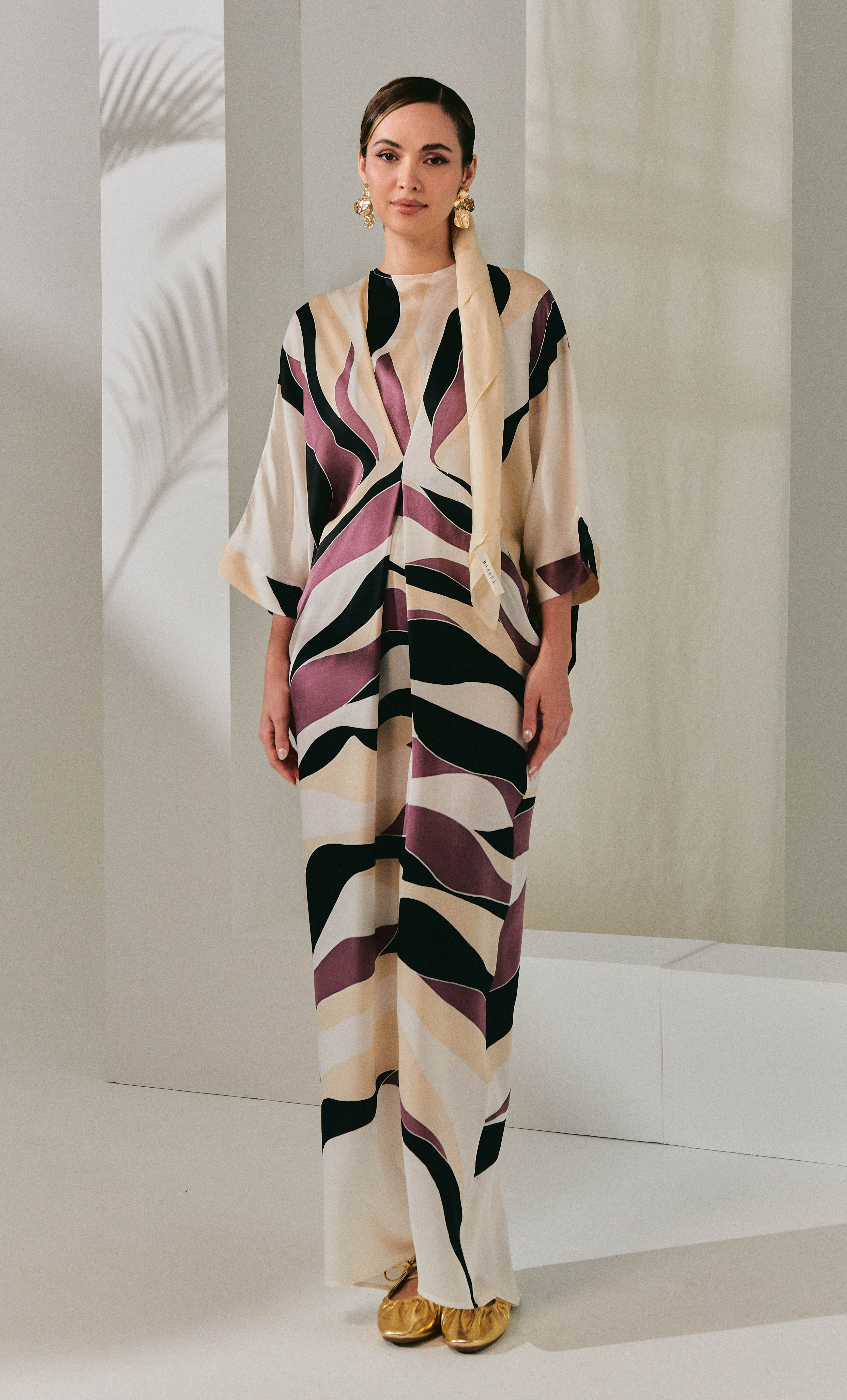 Juliana 3.0 Dress – Linear Satin Silk