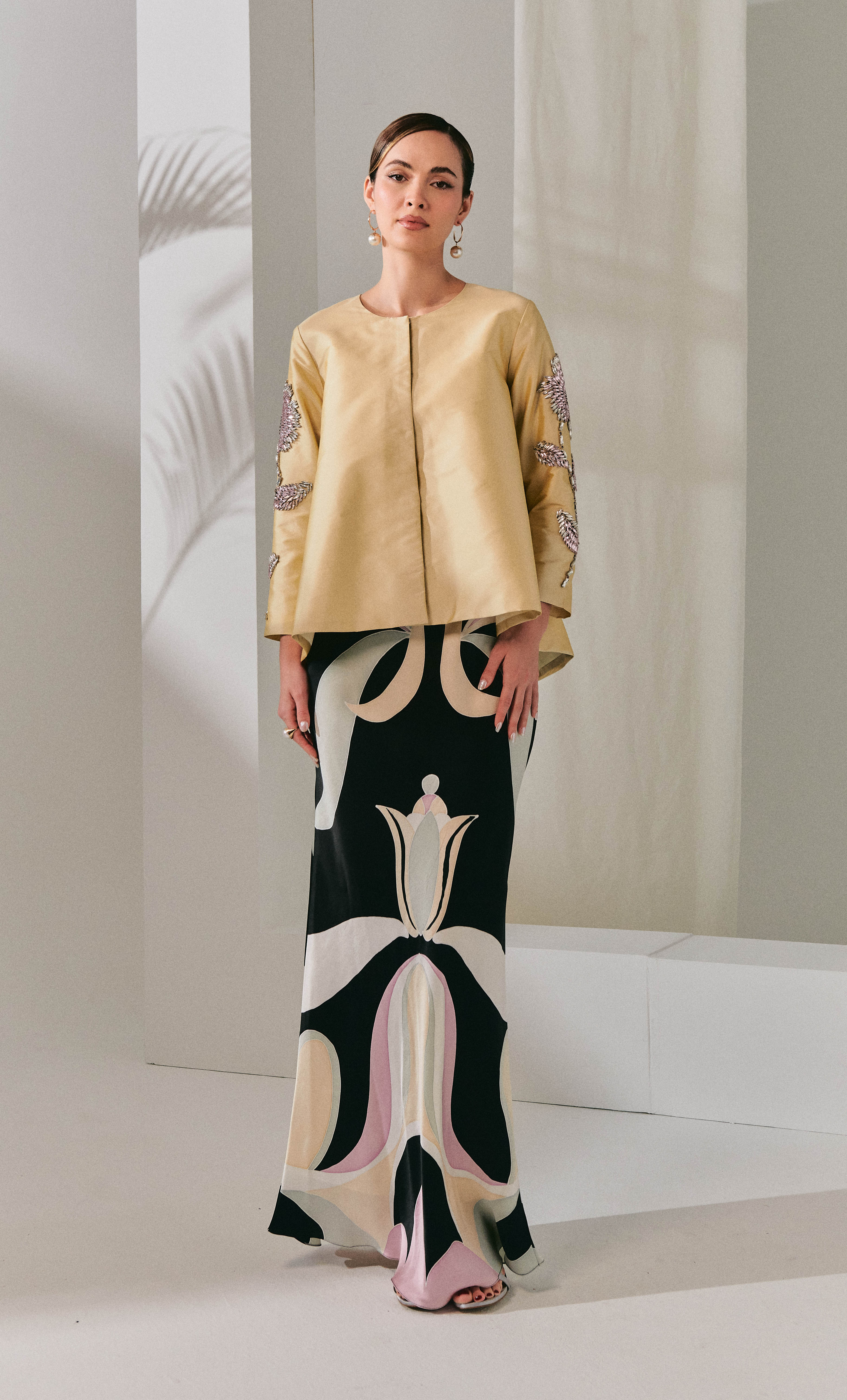 Jacket Set – Cakra Satin Silk