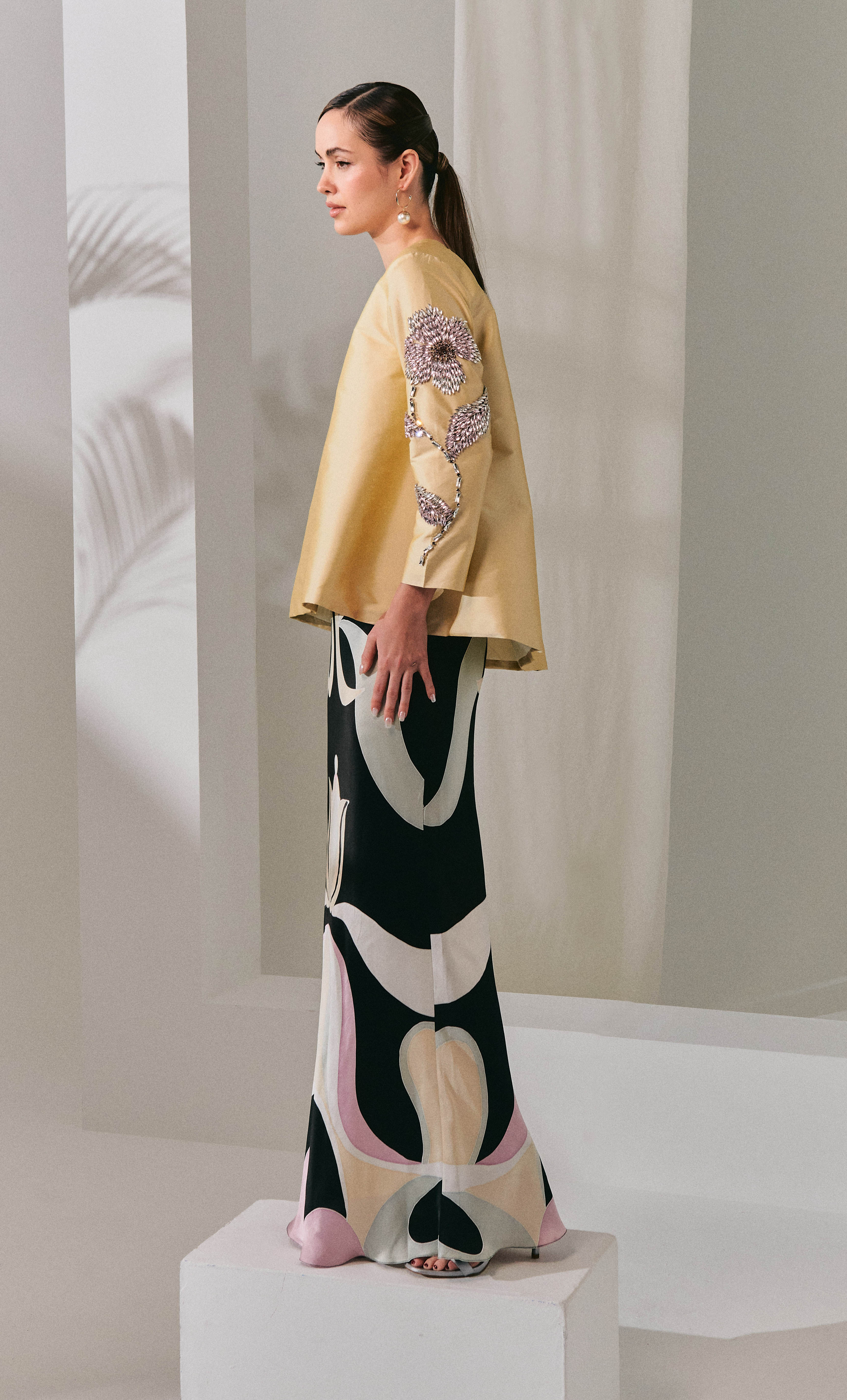 Jacket Set – Cakra Satin Silk