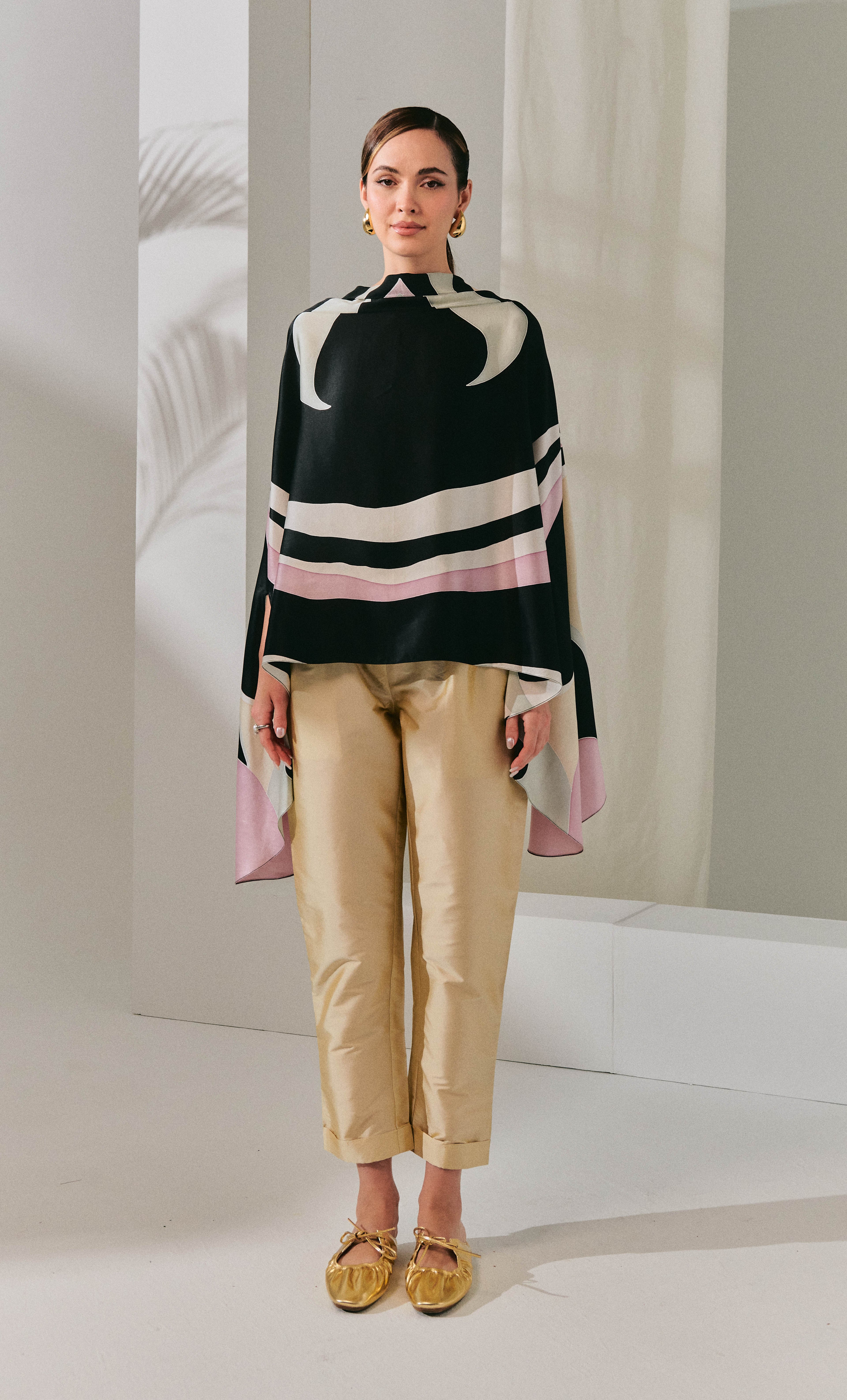 Hani Top With Tapered Pants