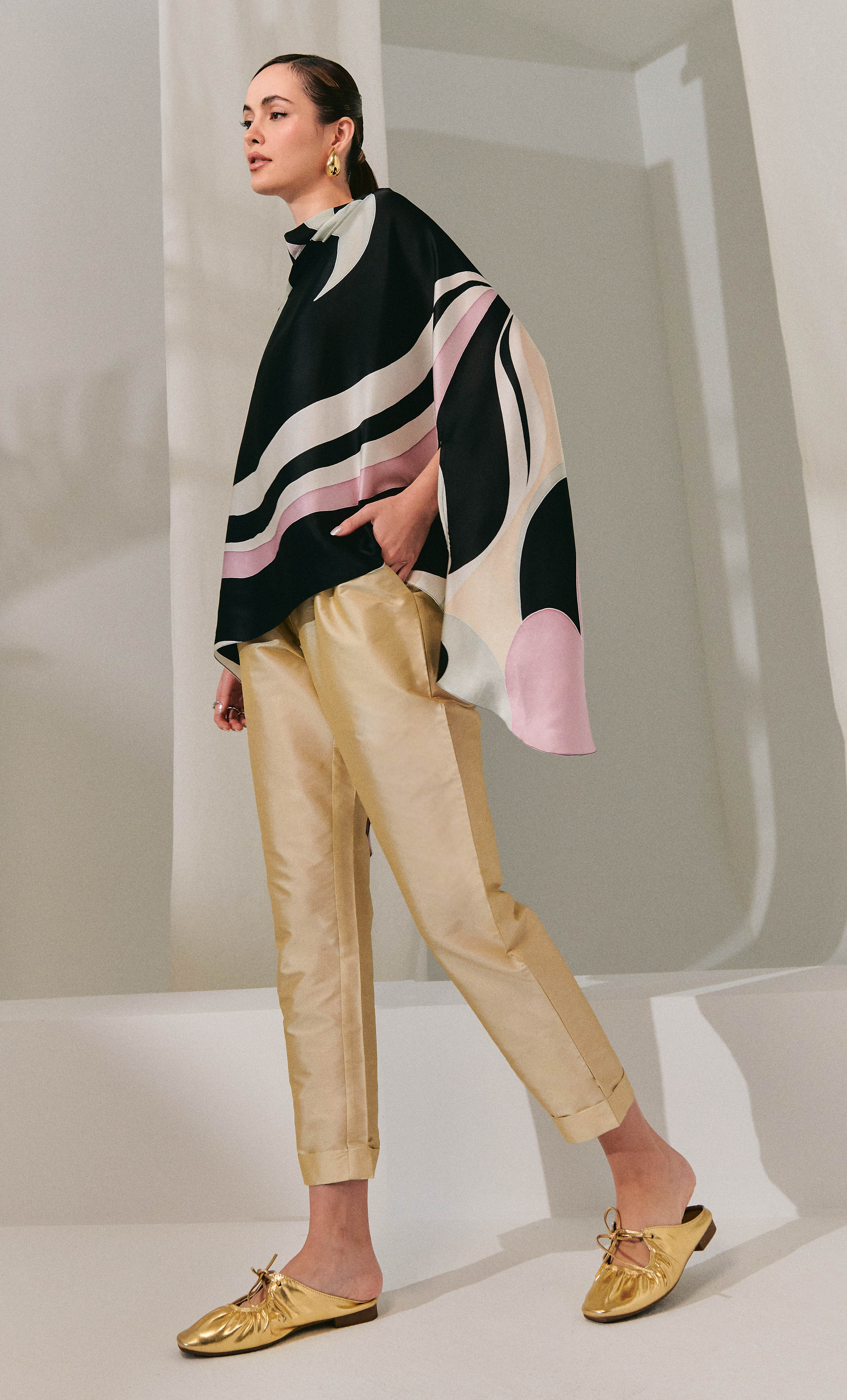 Hani Top With Tapered Pants