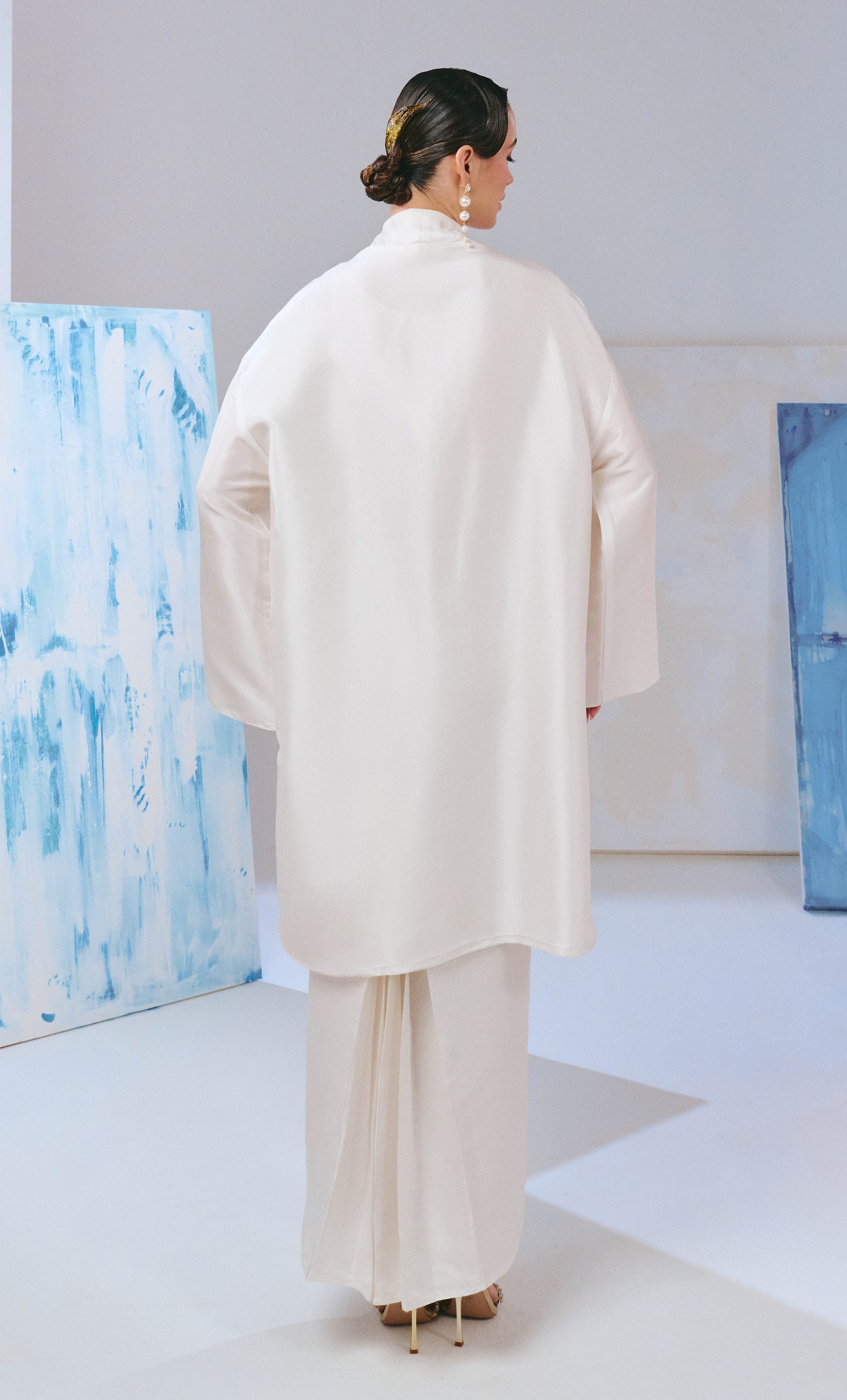 Beaded Long Kebaya Kimono Set - Off White Luxe Silk