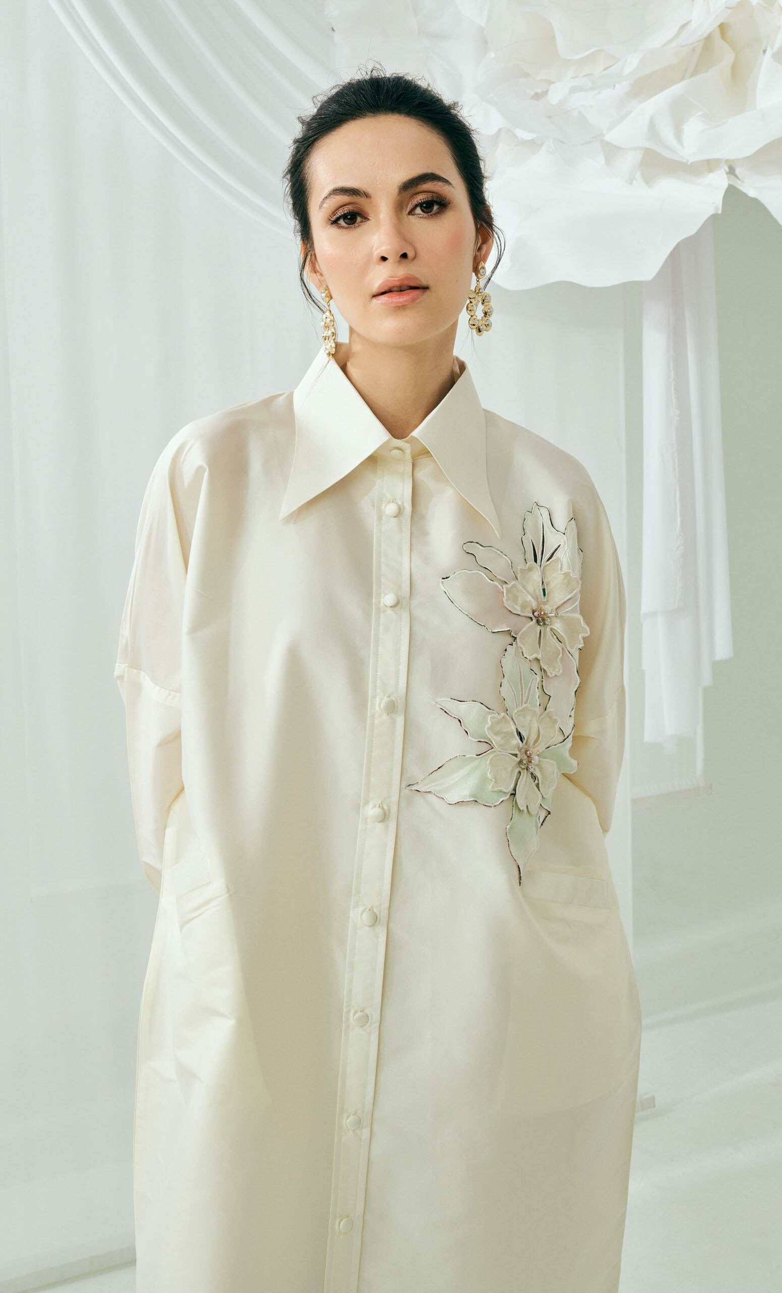 Rossa 2.0 Longsleeve Set – Beige Patches Structured Luxe Silk