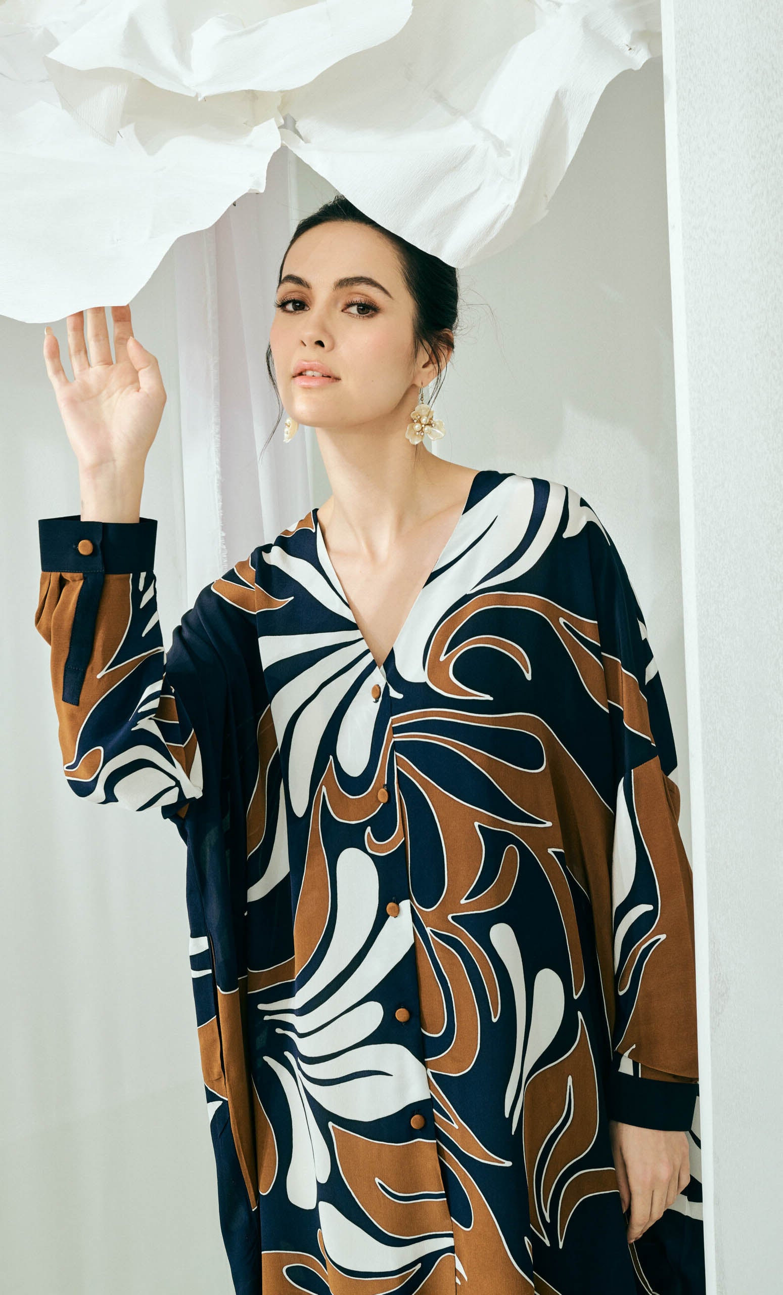 Marcella Dress – Gelora Crepe Silk