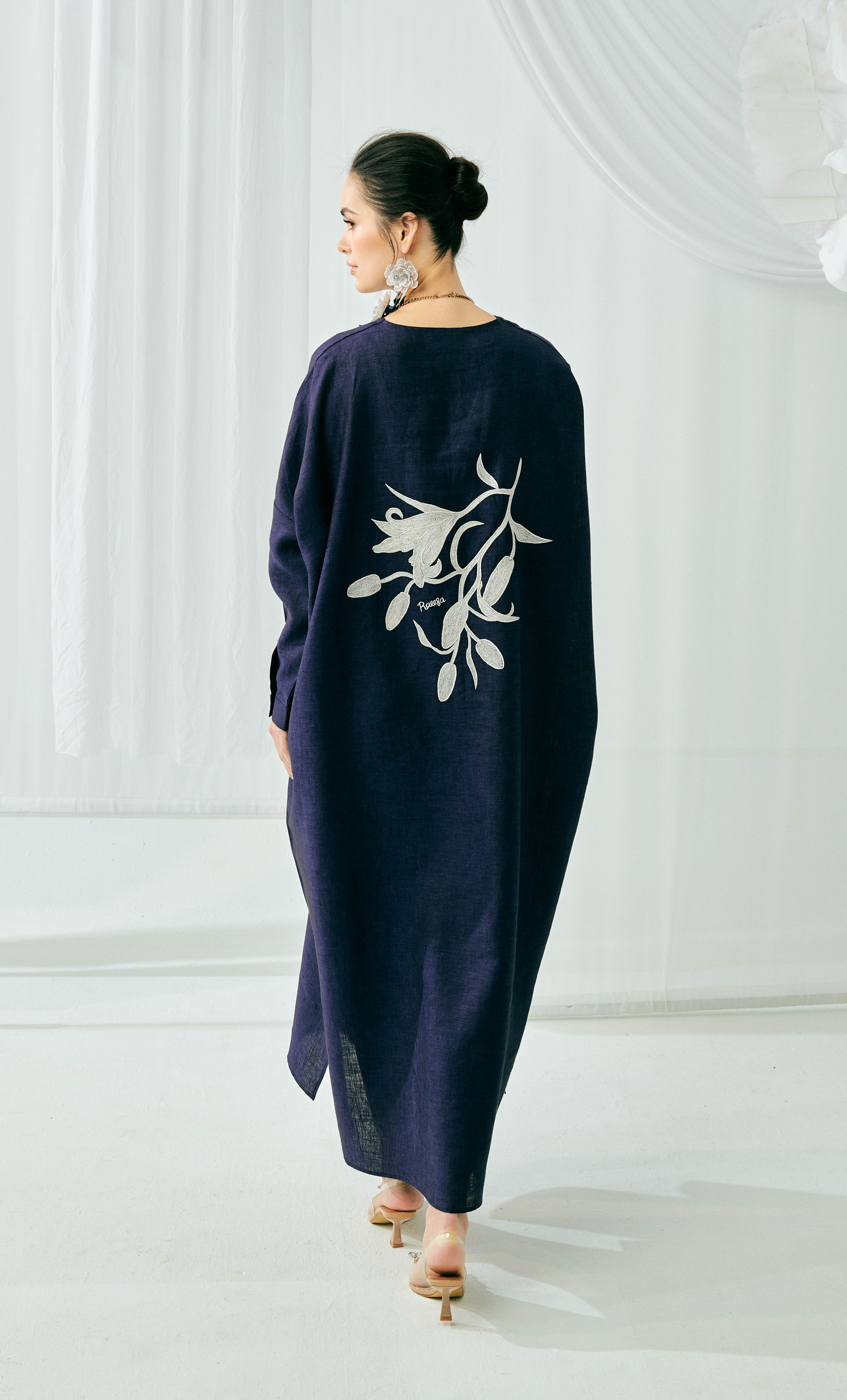 Marcella Set – Lily Embroidery Linen