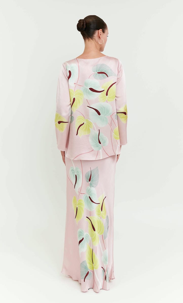 Pery Set Boat Neck - Calista Satin Silk