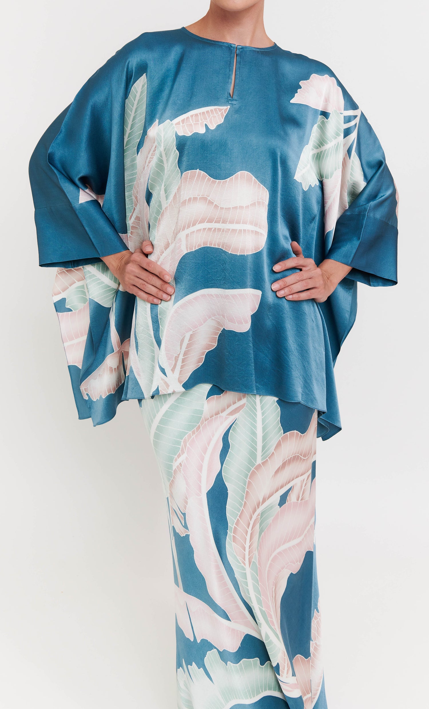 Kaftan Short Set - Banana Leaf 2.0 Satin Silk