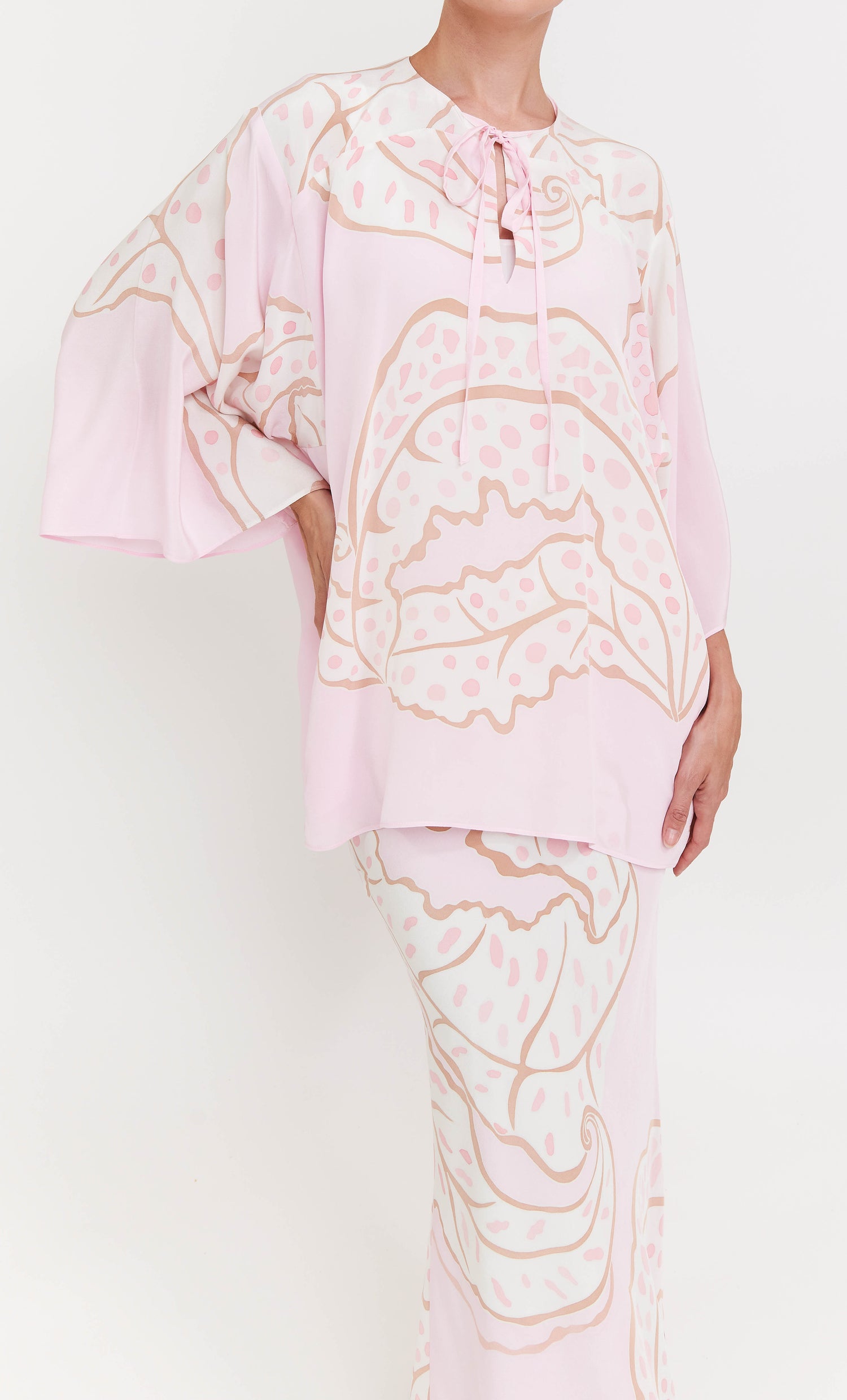 Kesuma Set - Amore Crepe Silk