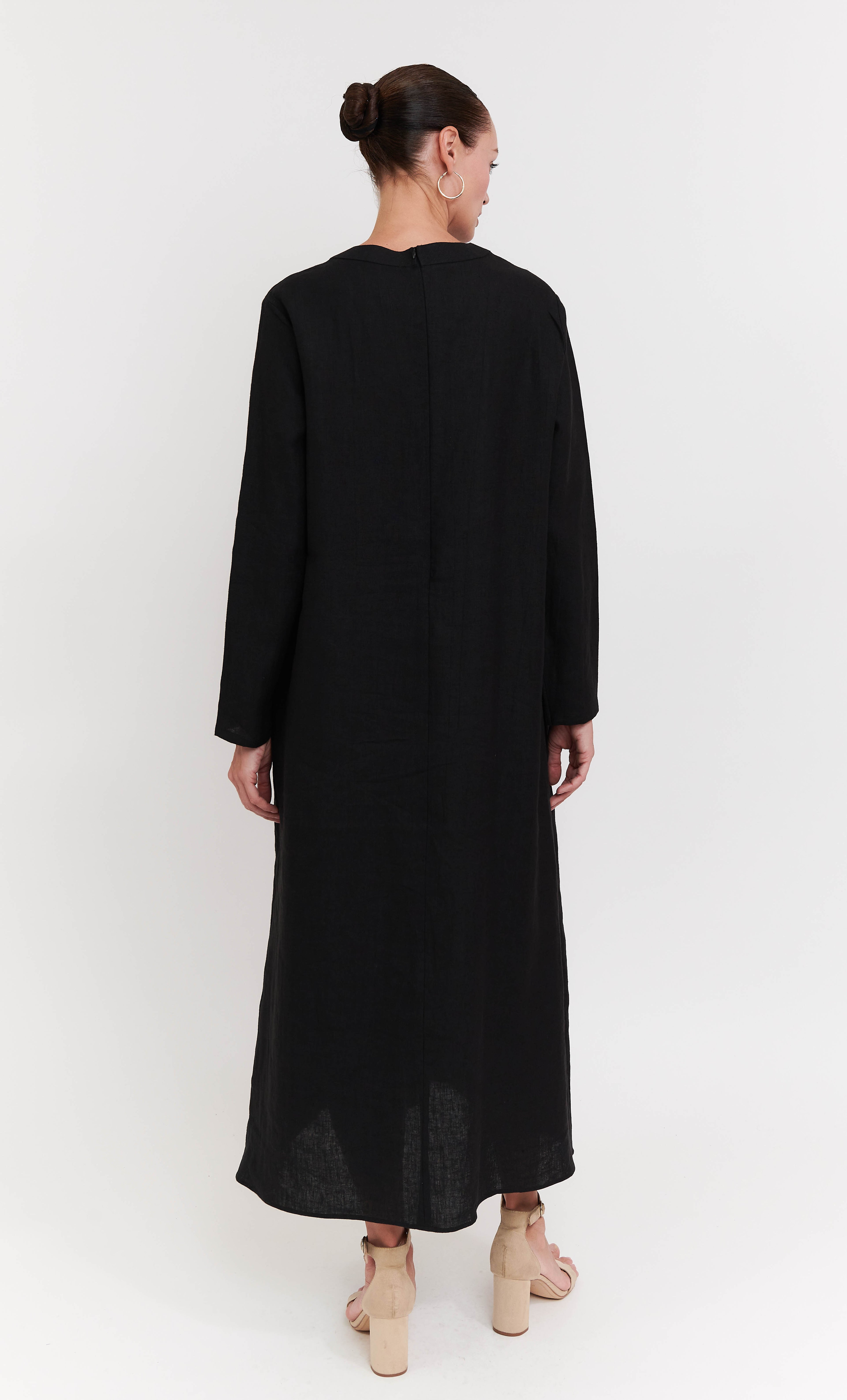 Merra Dress – Black Baby Lily Embroidery