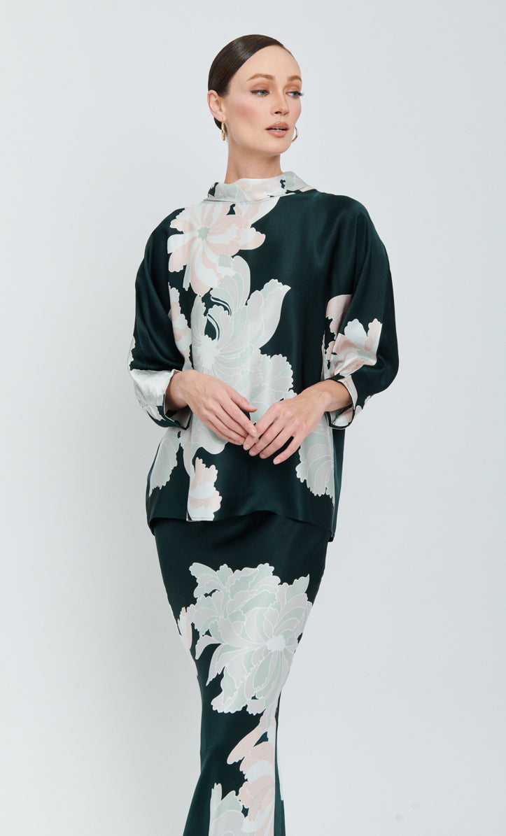 Zara Set - Cloudy Satin Silk