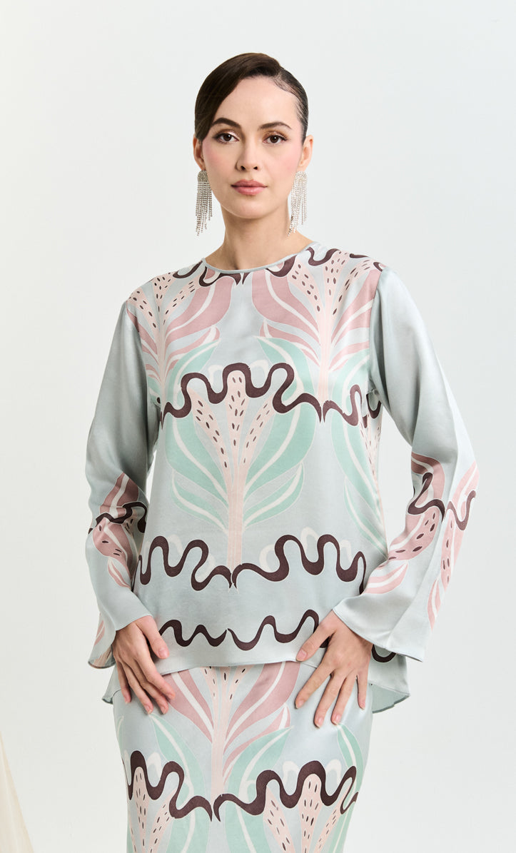 Pery Set Back Button - Quba