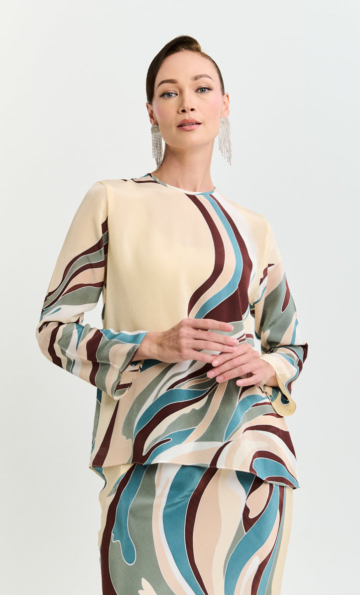 Pery Set Back Button - Beeline