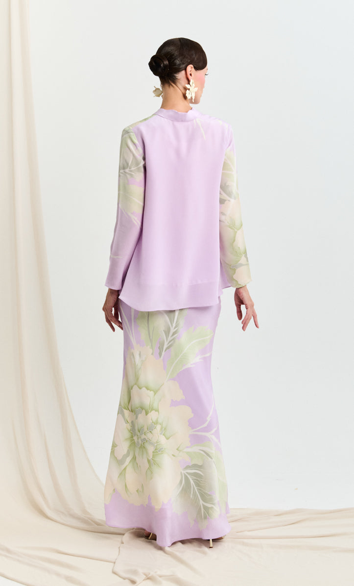 Loose Kebaya Set - Blossom Crepe Silk