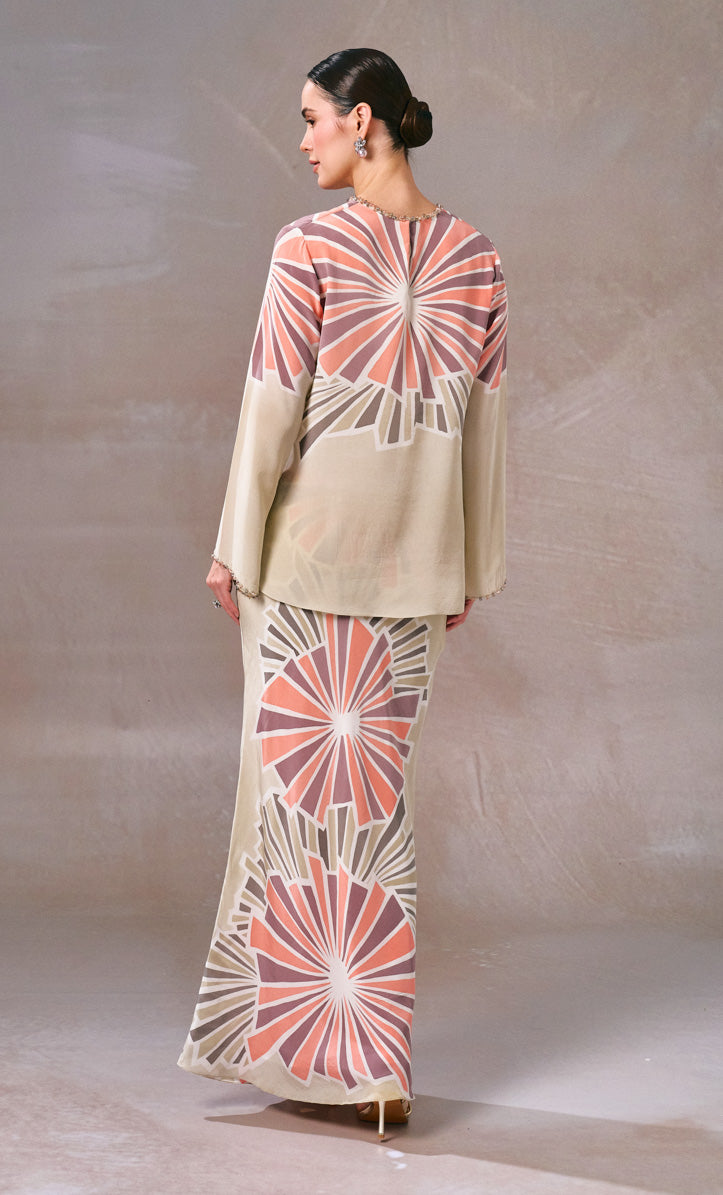 Pery Set Back Button - Prisma