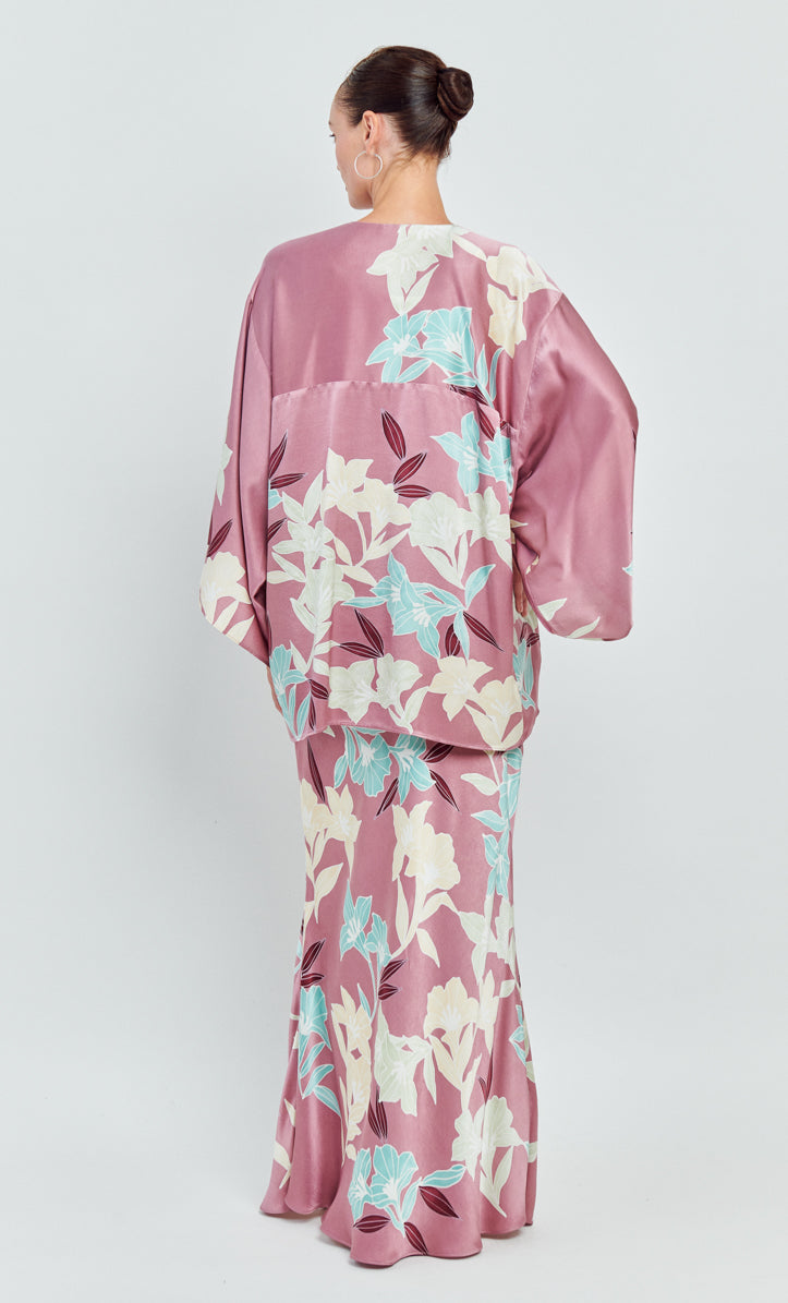 Kesuma Set - Calla Lillies Satin Silk