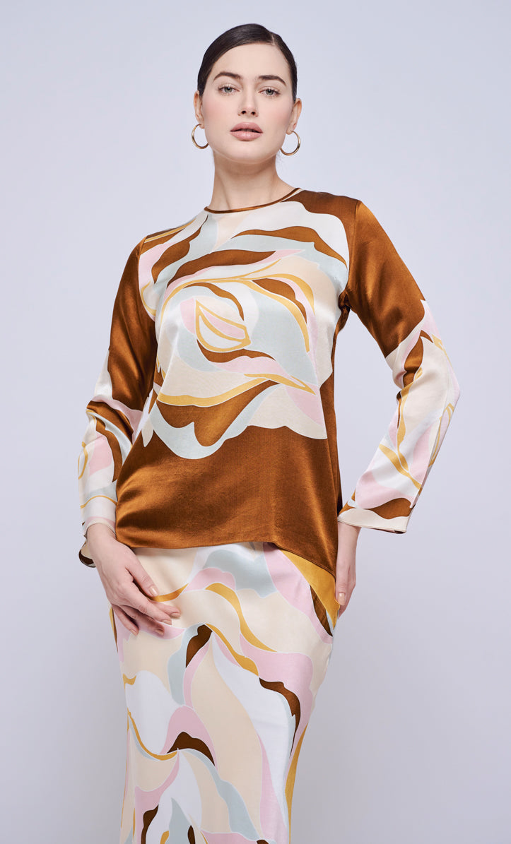 Pery Set Back Button - Rossy Brown Satin Silk