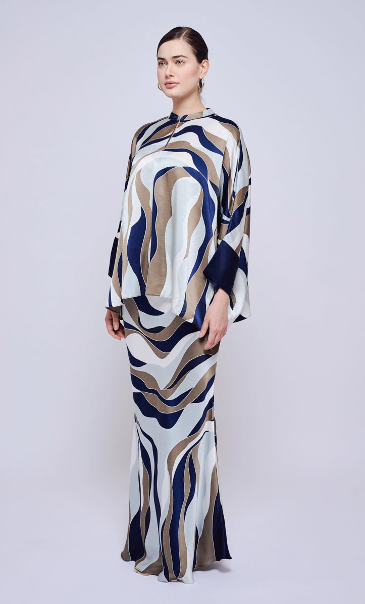 Alia Short Set - Linear Satin Silk