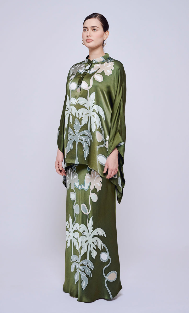 Hani Eva Set - Palmflo Green Satin Silk