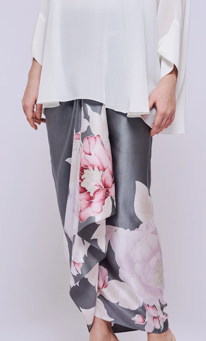 Pareo - Botanic Grey Satin Silk