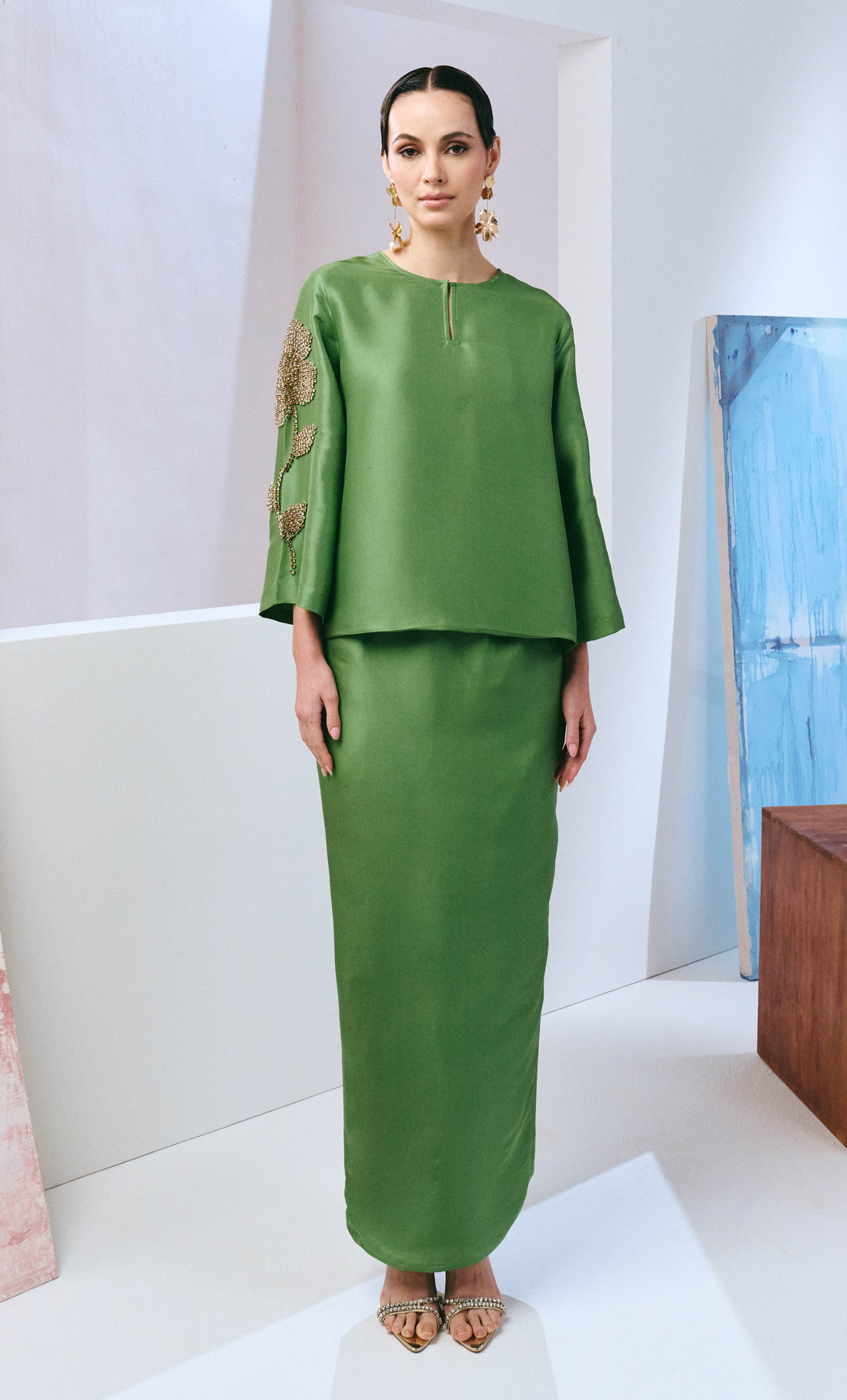 Beaded Kurung Kedah Set - Moss Green Luxe Silk