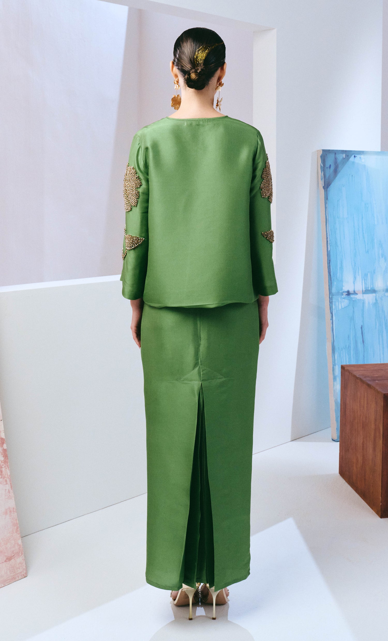 Beaded Kurung Kedah Set - Moss Green Luxe Silk