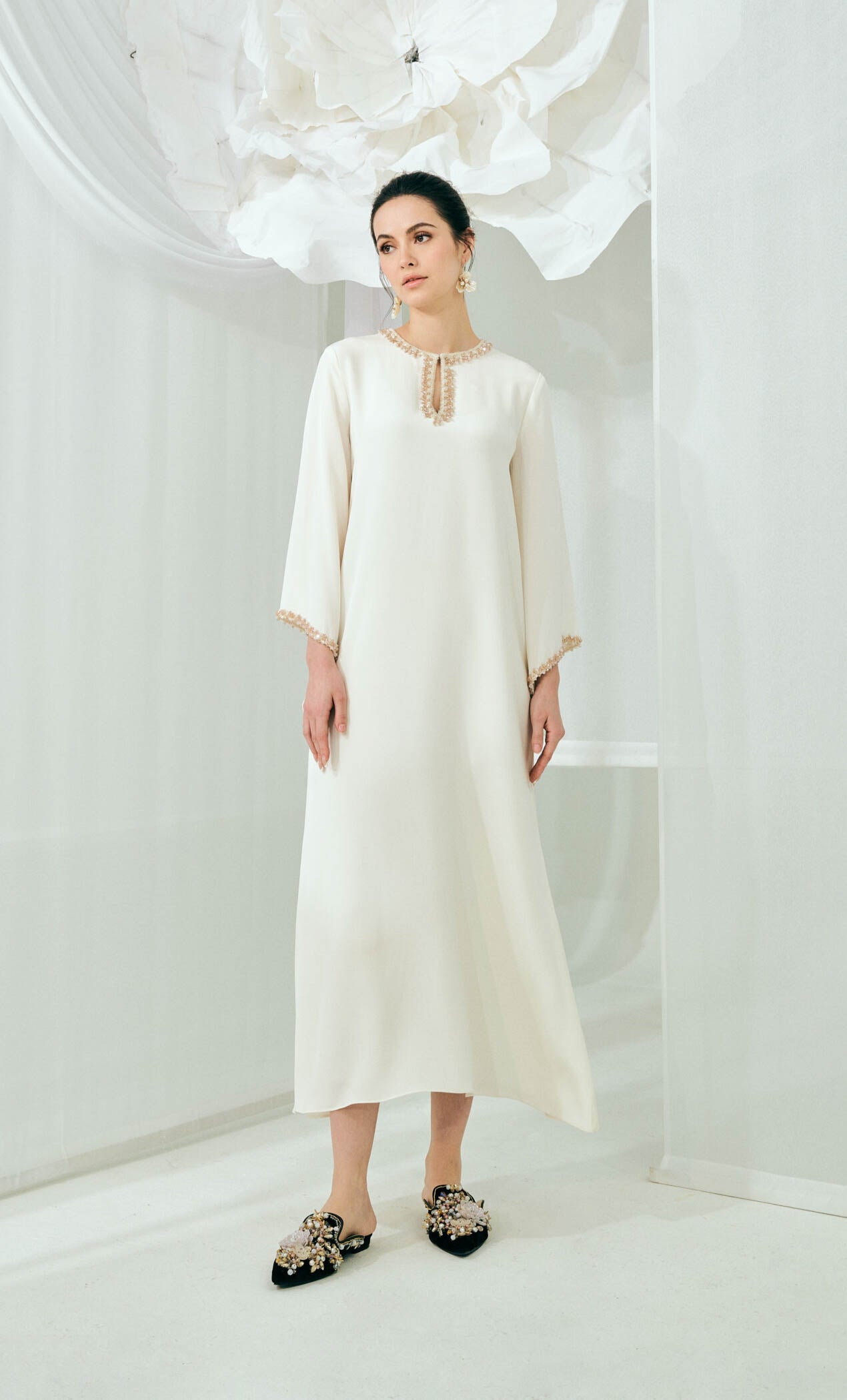 Rania Dress Set – Plain Off White Heavy Crepe