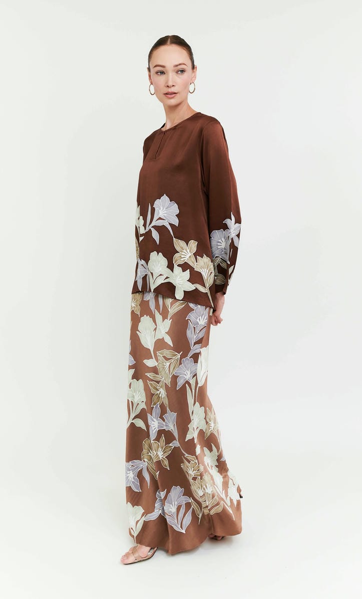 Pery Set Leher Kurung - Calla Lillies Satin Silk