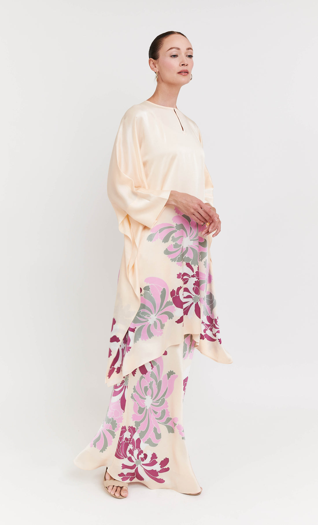 Kaftan Kurung Set - Cloudy Satin Silk