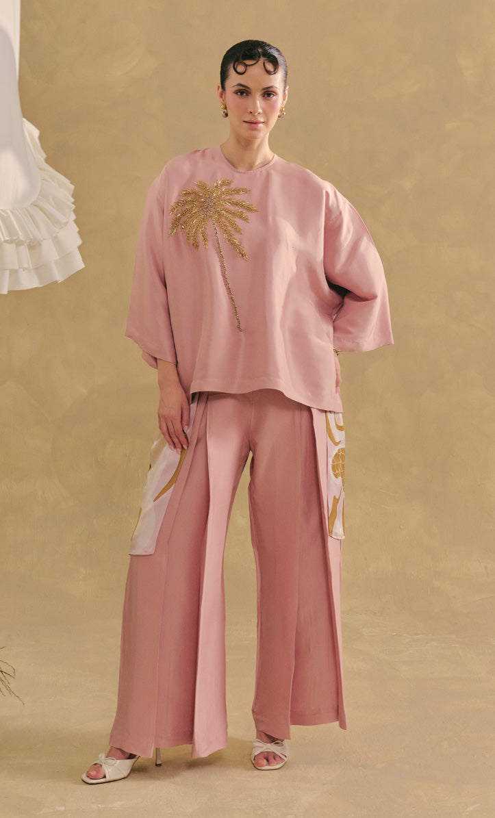 Teluk Belanga Top with Pleated Pants
