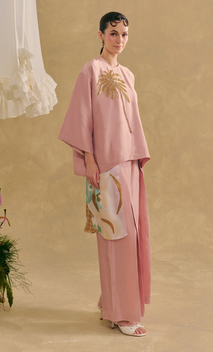 Teluk Belanga Top with Pleated Pants