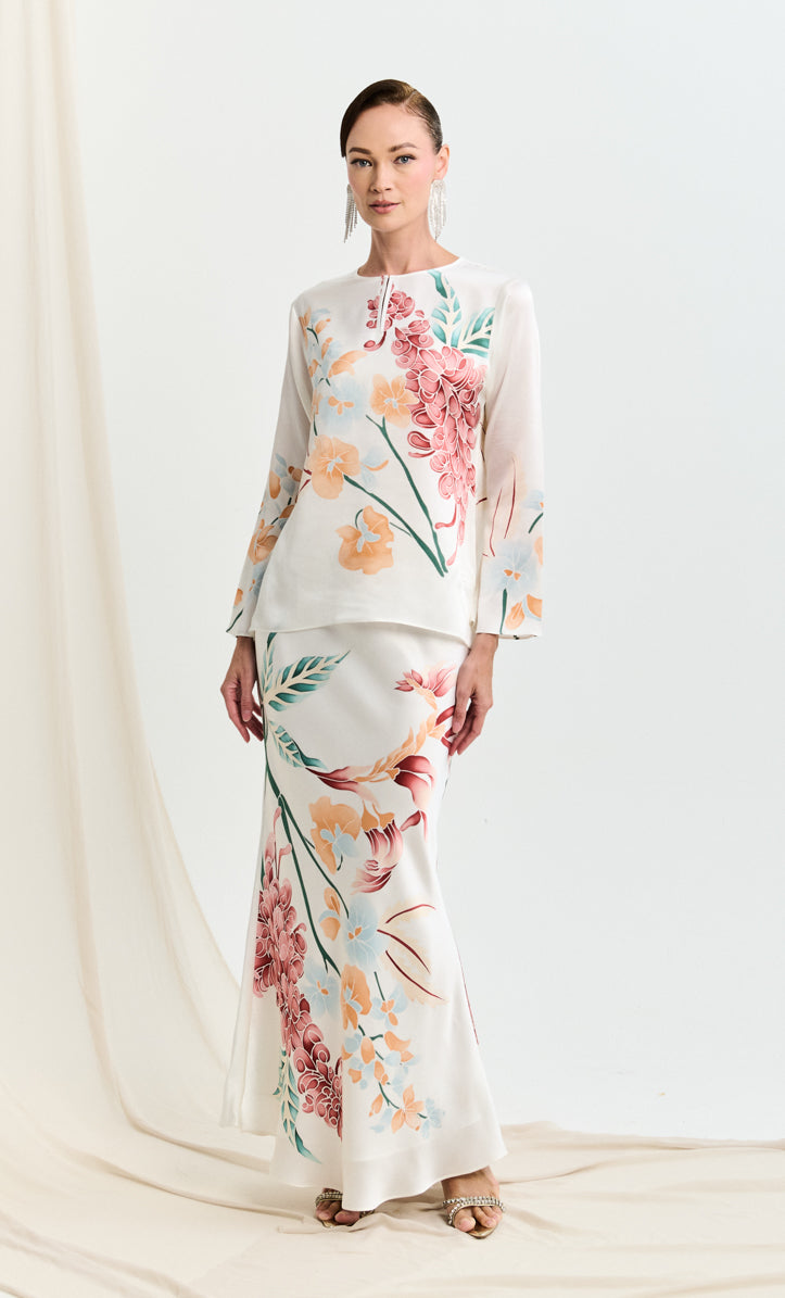 Pery Set Back Button - Wild Flower