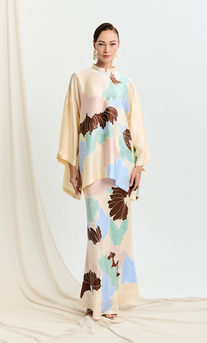 Kelly Set - Petals Satin Silk
