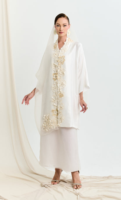 Patches and Beaded Long Kebaya Kota Bharu Set