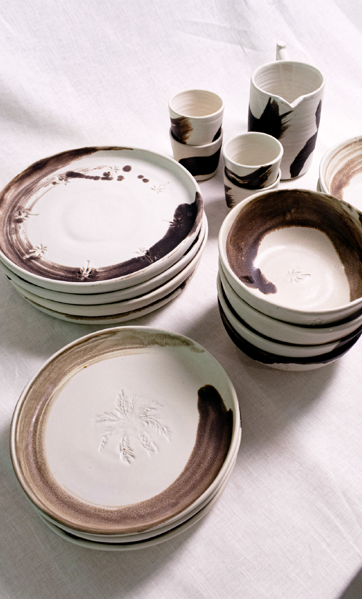 Dinnerware Set