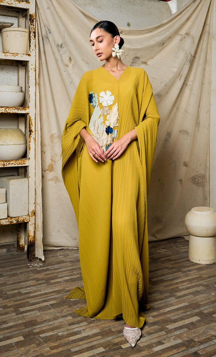 Patches Embroidery Inara Dress