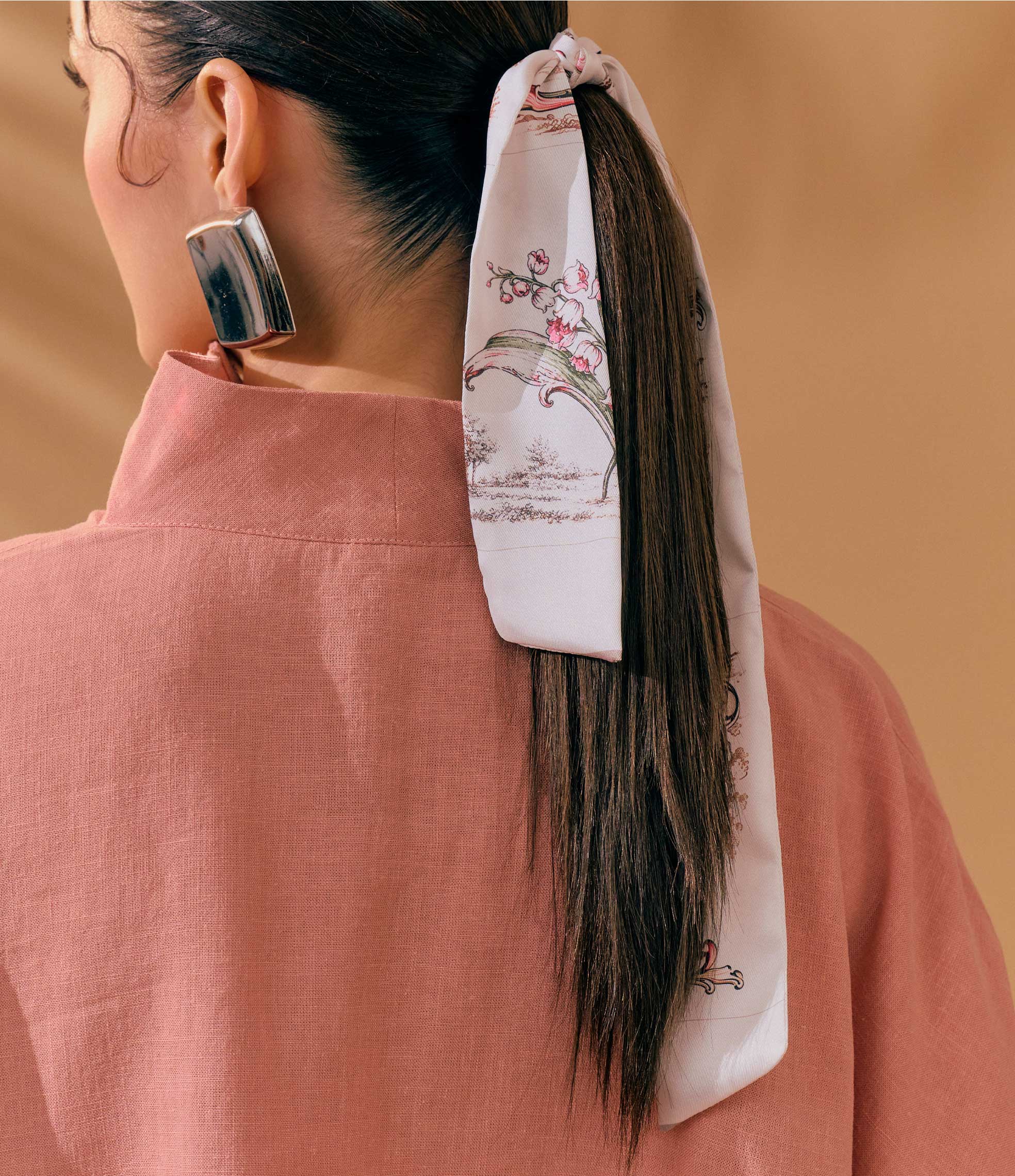 Raeesa ♥ Roberto Coin Exclusive Scarf - Pearl