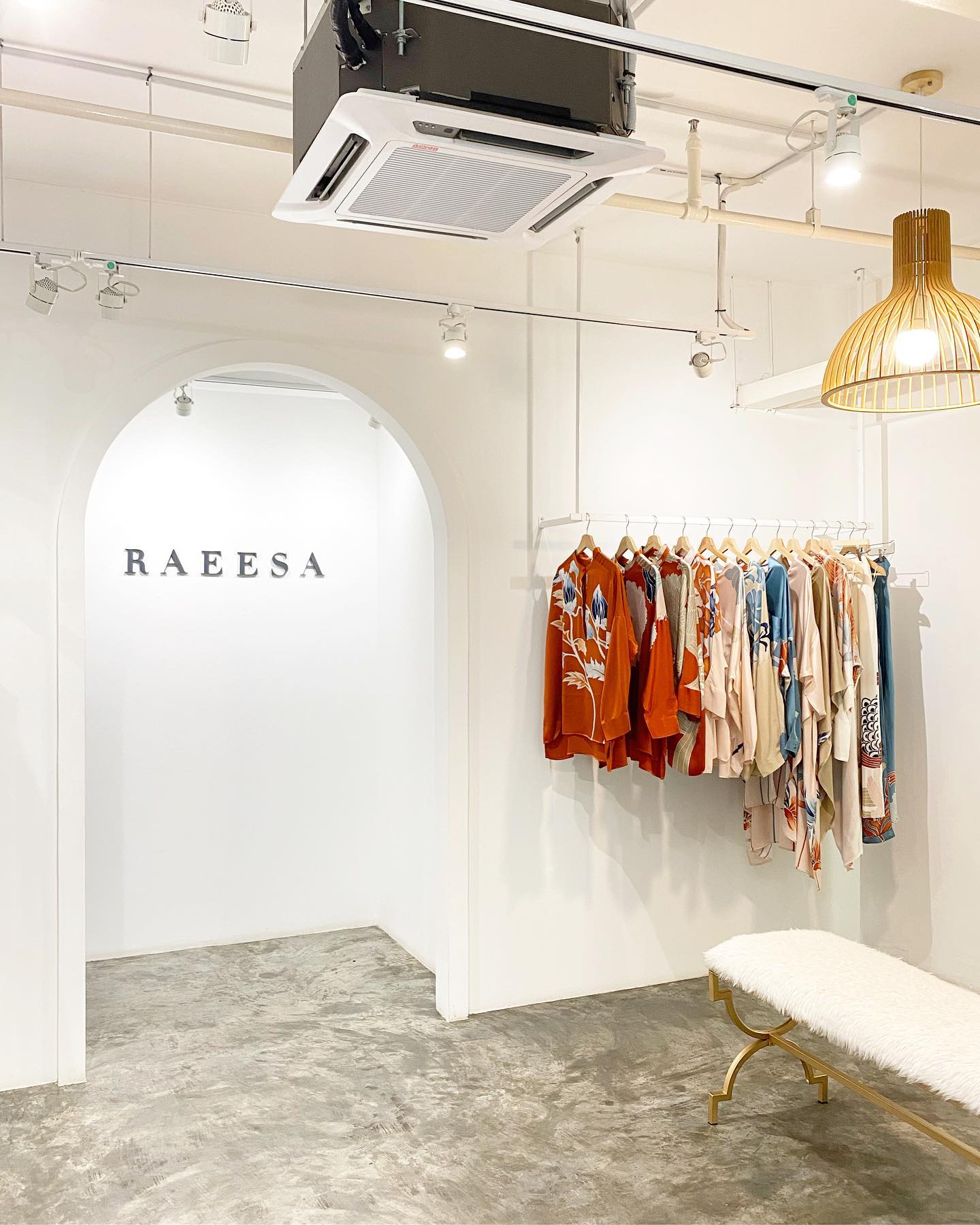 Hello darlings, we wish you have an Amazing Day🤎

Checkout Raeesa Cruise 2023 now available for PRE ORDER at www.raeesa.com or look into our story to know more about this!🤍🕊

#piecesbyraeesa